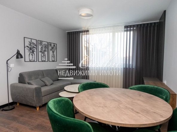 Тристаен апартамент в Шумен, Болницата - 95 кв.м за 1579 €/кв.м - Снимка #1