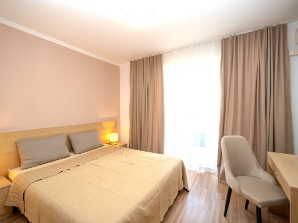 Дава се под наем Двустаен апартамент в к.к. Слънчев бряг - 50 кв.м за 3060 € - Снимка #1