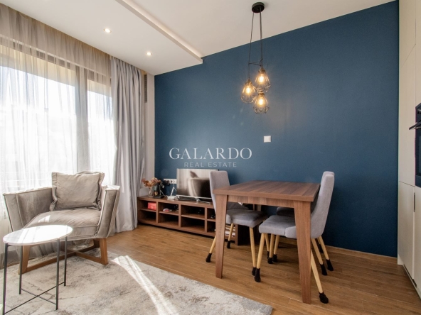 Дава се под наем Двустаен апартамент в София, Гоце Делчев - 60 кв.м за 650 € - Снимка #1