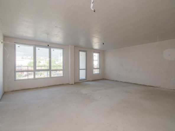 Двустаен апартамент в София, Манастирски ливади - 93 кв.м за 1990 €/кв.м - Снимка #1