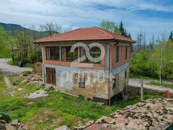 Къща в с. Скалско, Област Габрово - 120 кв.м за 1125 €/кв.м - Снимка #1