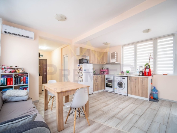 Двустаен апартамент в Варна, Гранд Мол Варна - 74 кв.м за 1892 €/кв.м - Снимка #1