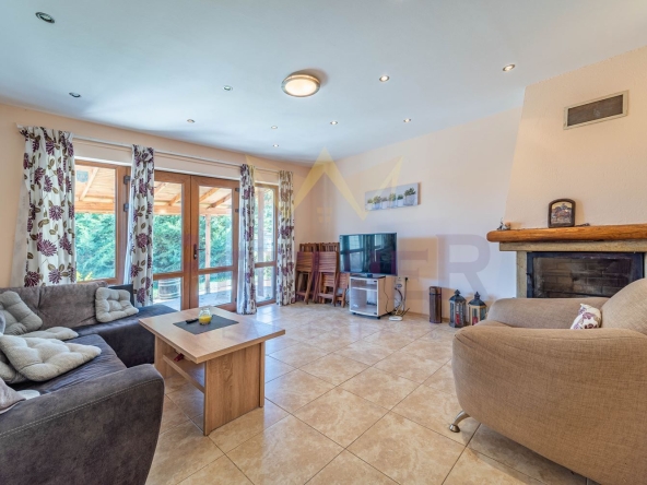 Къща в Балчик - 185 кв.м за 946 €/кв.м - Снимка #1