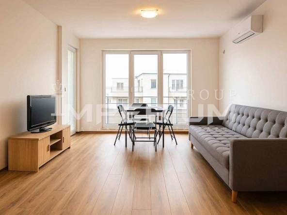 Дава се под наем Двустаен апартамент в Варна, Възраждане 3 - 70 кв.м за 459 € - Снимка #1