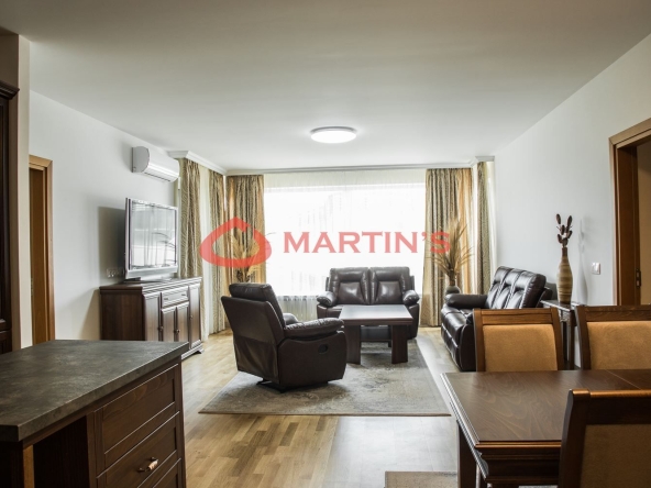 Дава се под наем Тристаен апартамент в София, Витоша - 120 кв.м за 800 € - Снимка #1