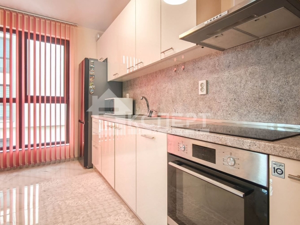Двустаен апартамент в Пловдив, Остромила - 68 кв.м за 1984 €/кв.м - Снимка #1