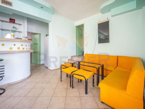 Заведение в Бургас, Меден рудник - зона Г - 68 кв.м за 927 €/кв.м - Снимка #1