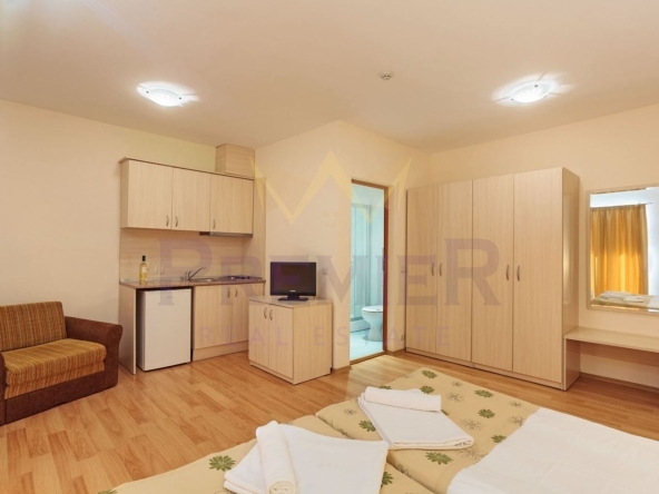 Едностаен апартамент в Созопол - 44 кв.м за 1428 €/кв.м - Снимка #1