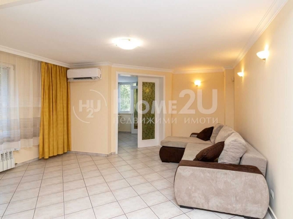 Дава се под наем Тристаен апартамент в София, Стрелбище - 115 кв.м за 850 € - Снимка #1