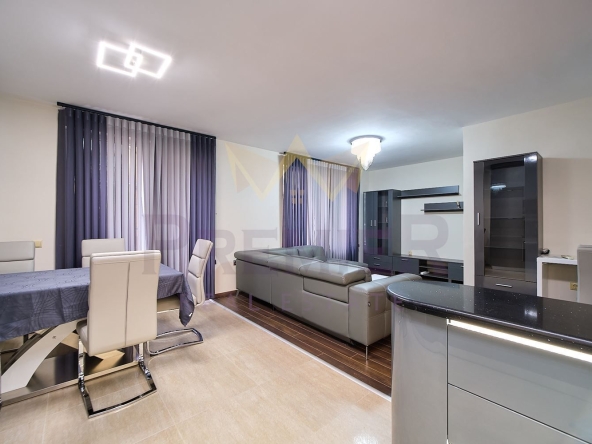 Тристаен апартамент в Варна, Генералите - 115 кв.м за 3305 €/кв.м - Снимка #1
