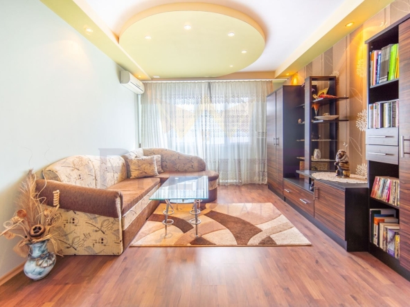 Двустаен апартамент в Добрич, Йовково - 57 кв.м за 1141 €/кв.м - Снимка #1