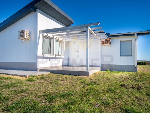 Къща в с. Кранево, Област Добрич - 110 кв.м за 1368 €/кв.м - Снимка #1