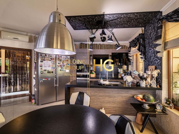 Къща в Варна, м-т Зеленика - 350 кв.м за 729 €/кв.м - Снимка #1