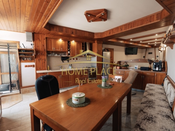 Промишлена сграда в Варна, Виница - 400 кв.м за 1020 €/кв.м - Снимка #1