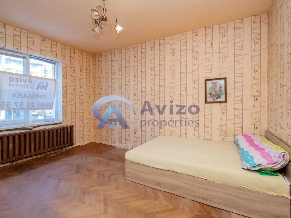 Тристаен апартамент в София, Лозенец - 78 кв.м за 2158 €/кв.м - Снимка #1