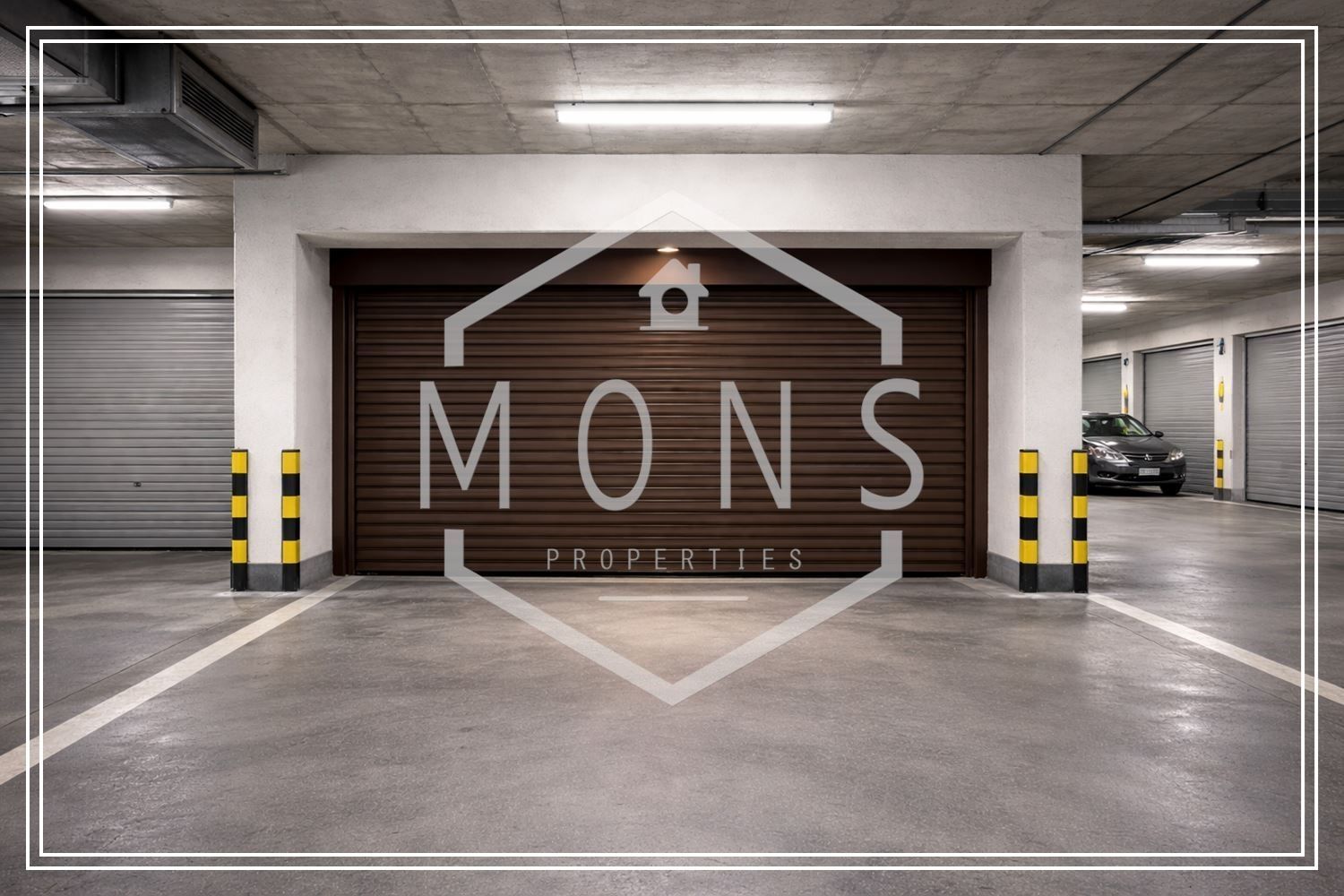 Гараж / Паркомясто в София, Дружба 1 - 63 кв.м за 640 €/кв.м - Снимка #1