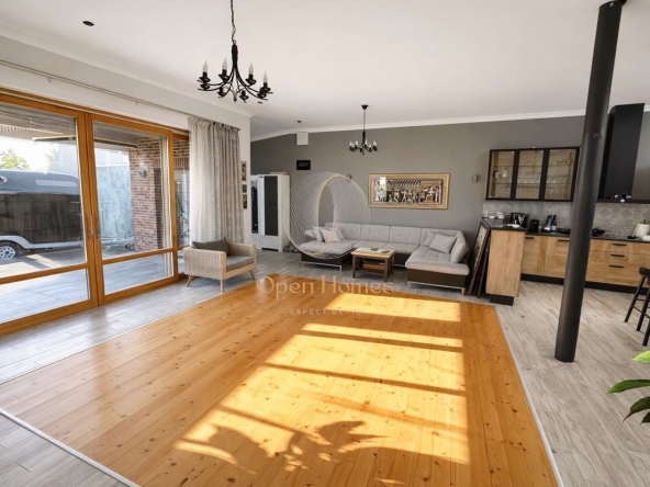 Къща в с. Марково, Област Пловдив - 130 кв.м за 1413 €/кв.м - Снимка #1