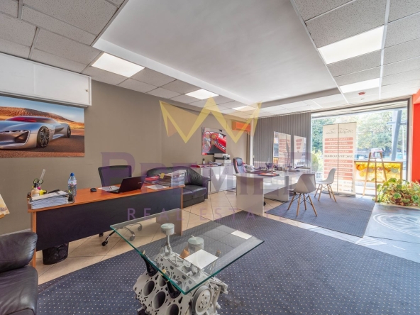 Дава се под наем Офис в Варна, Лятно кино Тракия - 200 кв.м за 2500 € - Снимка #1