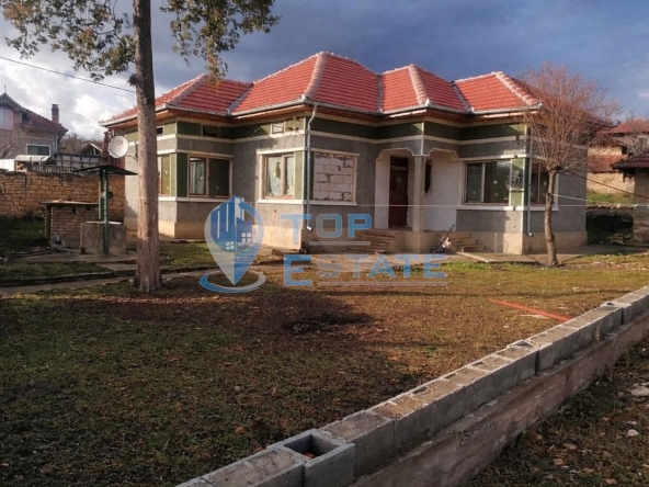 Къща в с. Куцина, Област Велико Търново - 107 кв.м за 169 €/кв.м - Снимка #1