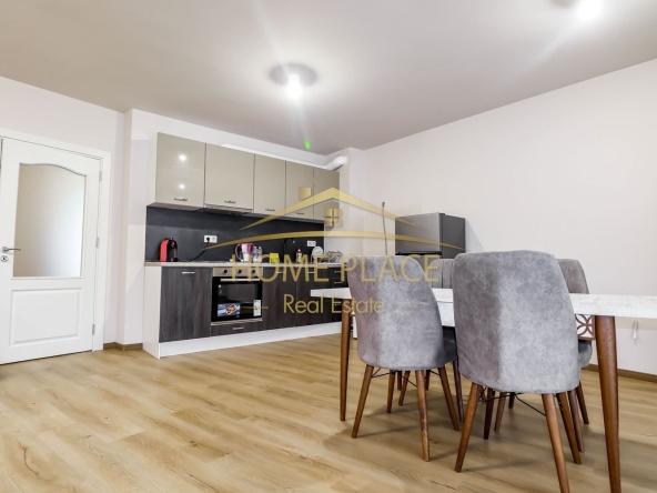 Дава се под наем Двустаен апартамент в Варна, Колхозен пазар - 67 кв.м за 586.5 € - Снимка #1