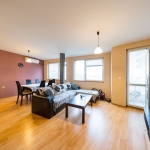 Тристаен апартамент в Плевен, Широк център - 100 кв.м за 842 €/кв.м - Снимка #1