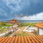 Къща в с. Тюленово, Област Добрич - 328 кв.м за 278 €/кв.м - Снимка #1