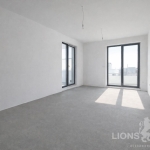 Тристаен апартамент в Варна, Изгрев - 115 кв.м за 694 €/кв.м - Снимка #1