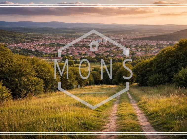 Парцел в Севлиево - 2100 кв.м за 7 €/кв.м - Снимка #1