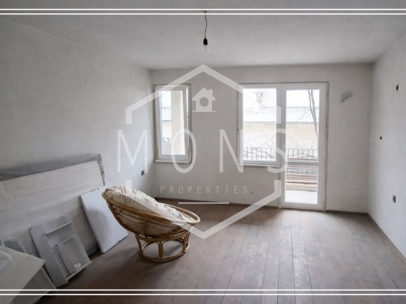 Тристаен апартамент в Велико Търново, Бузлуджа - 90 кв.м за 912 €/кв.м - Снимка #1