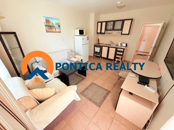 Двустаен апартамент в к.к. Слънчев бряг - 51 кв.м за 1608 €/кв.м - Снимка #1