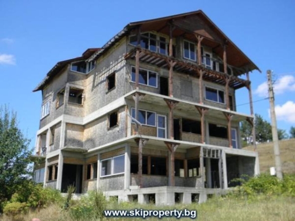 Къща в с. Гуцал, Област София-област - 498 кв.м за 126 €/кв.м - Снимка #1