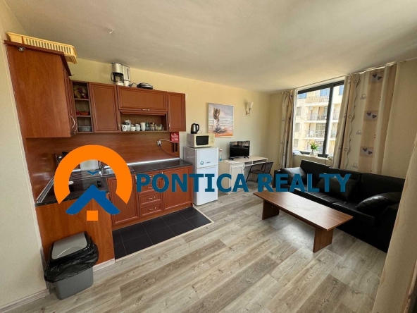 Тристаен апартамент в к.к. Слънчев бряг - 113 кв.м за 406 €/кв.м - Снимка #1