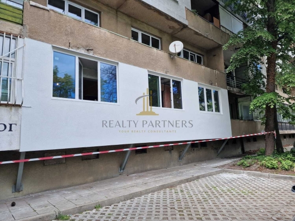 Тристаен апартамент в София, Толстой - 60 кв.м за 2397 €/кв.м - Снимка #1