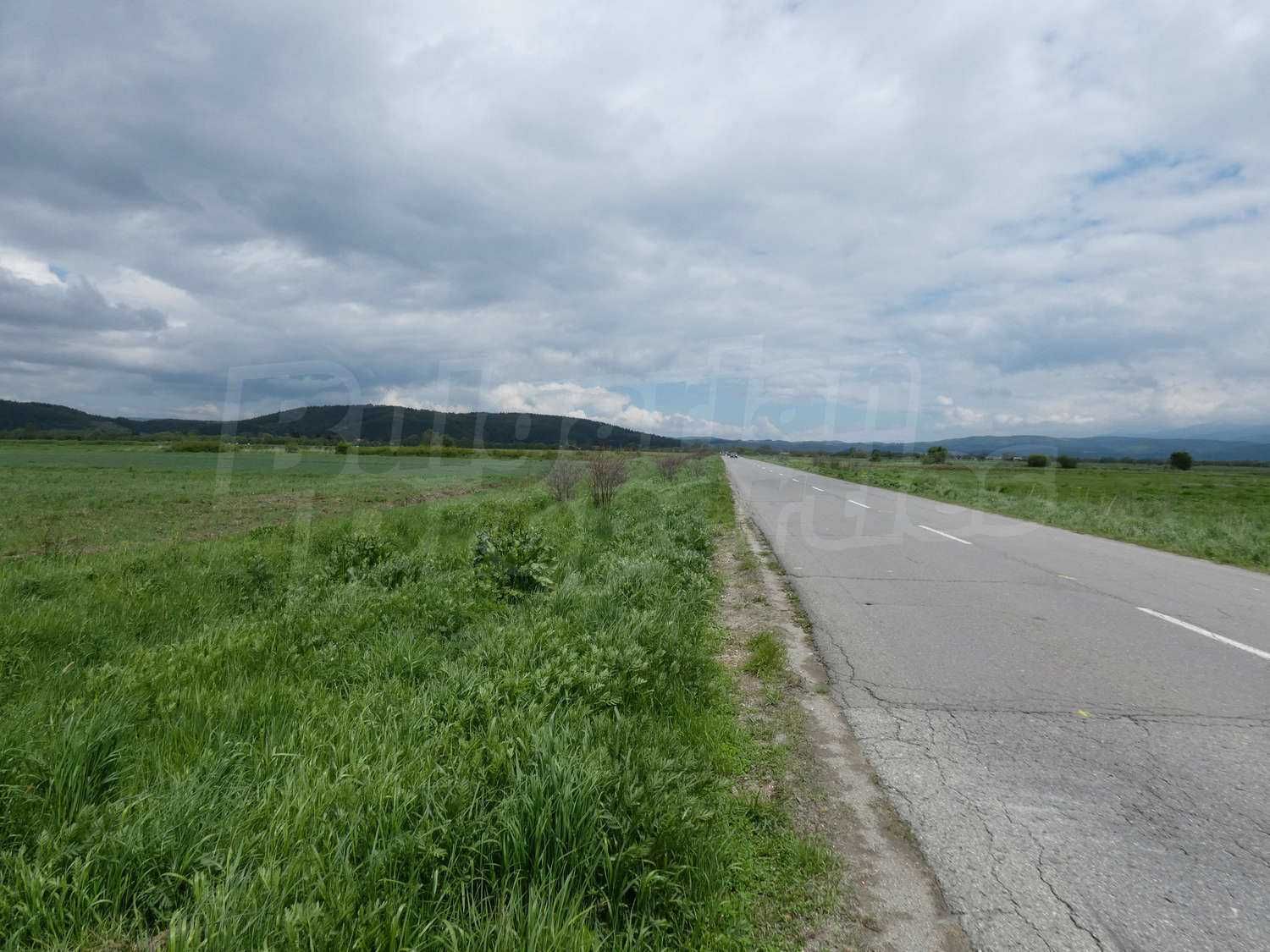 Парцел в с. Алино, Област София-област - 2639 кв.м за 10 €/кв.м - Снимка #1