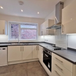 Дава се под наем Двустаен апартамент в София, Център - 67 кв.м за 377.4 € - Снимка #1