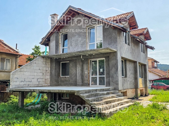 Къща в Самоков - 136 кв.м за 1103 €/кв.м - Снимка #1