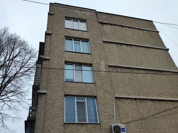 Тристаен апартамент в Каспичан - 70 кв.м за 306 €/кв.м - Снимка #1