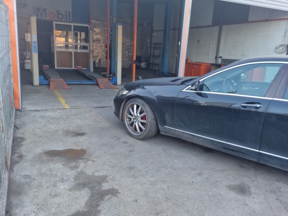 Дава се под наем Промишлена сграда в София, Люлин 1 - 120 кв.м за 1795.2 € - Снимка #1