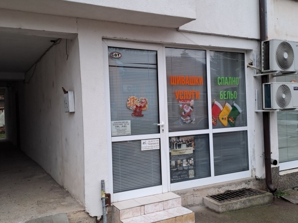 Магазин в Враца, Медковец - 29 кв.м за 2110 €/кв.м - Снимка #1