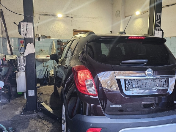 Дава се под наем Промишлена сграда в Пловдив, Въстанически - 60 кв.м за 612 € - Снимка #1