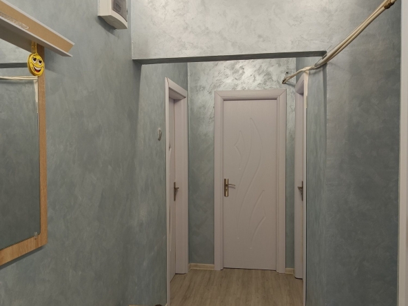 Двустаен апартамент в Плевен, Сторгозия - 60 кв.м за 808 €/кв.м - Снимка #1