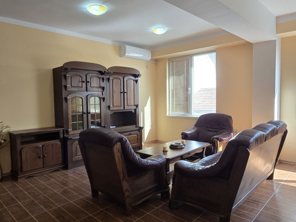 Двустаен апартамент в Горна Оряховица - 60 кв.м за 655 €/кв.м - Снимка #1