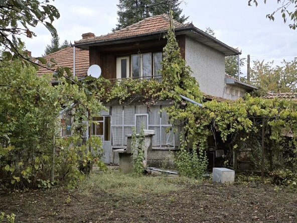 Къща в с. Поликраище, Област Велико Търново - 160 кв.м за 494 €/кв.м - Снимка #1