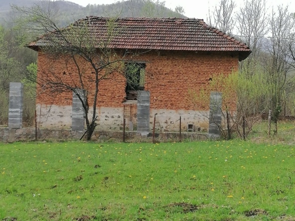 Къща в с. Ямна, Област София-област - 80 кв.м за 223 €/кв.м - Снимка #1