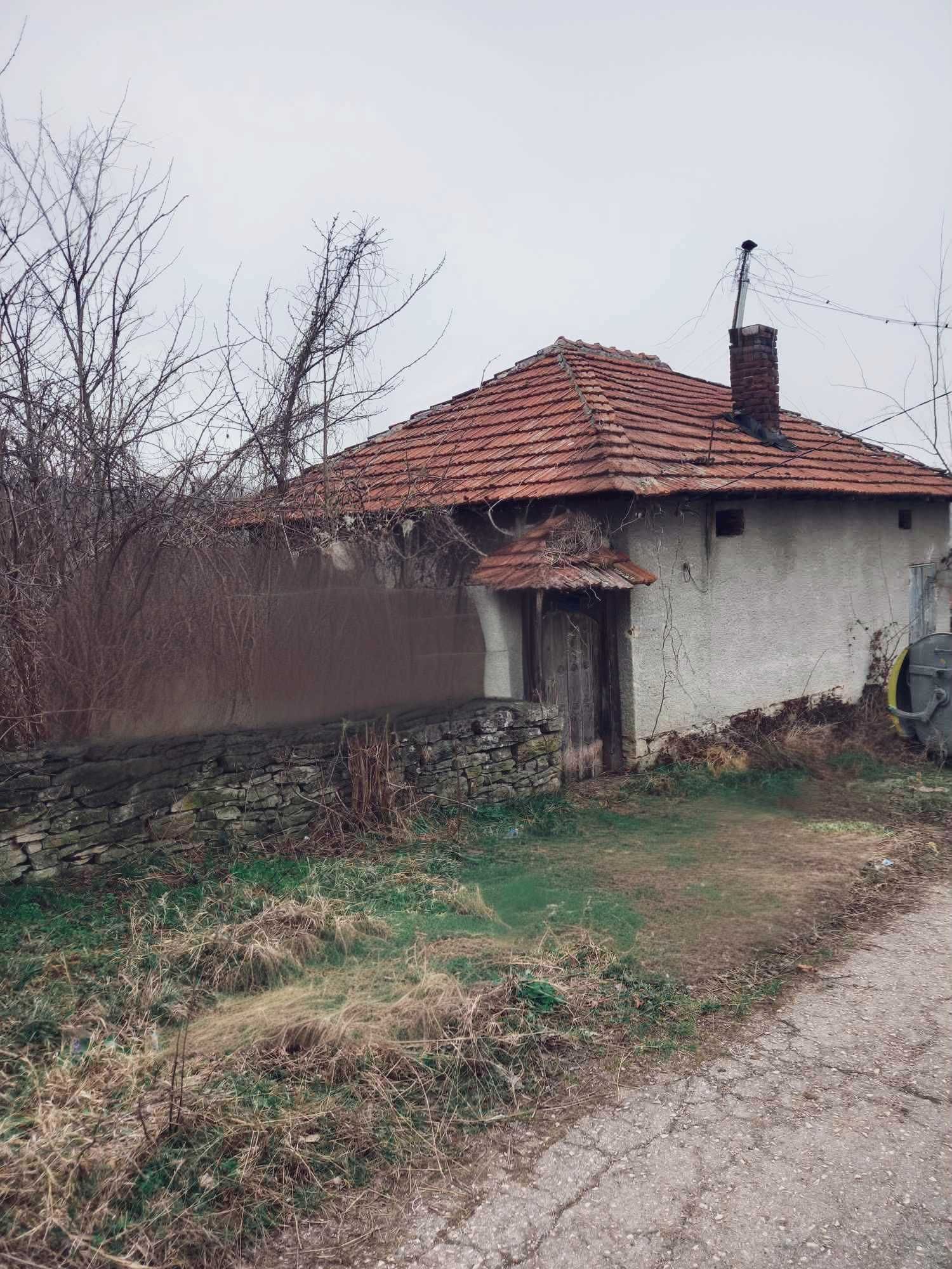 Къща в с. Карлуково, Област Ловеч - 70 кв.м за 190 €/кв.м - Снимка #1