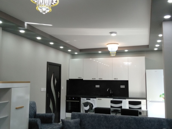 Двустаен апартамент в Пловдив, Христо Смирненски - 83 кв.м за 1045 €/кв.м - Снимка #1