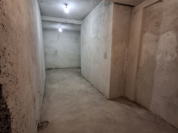 Дава се под наем Склад в София, Хладилника - 22 кв.м за 159.12 € - Снимка #1