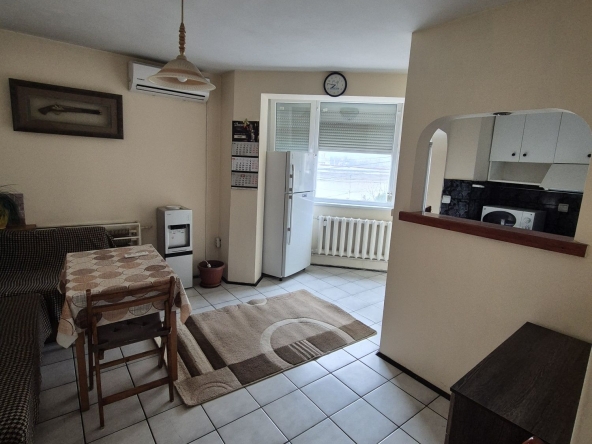 Дава се под наем Двустаен апартамент в Плевен, Сторгозия - 55 кв.м за 259.08 € - Снимка #1