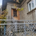 Къща в Омуртаг - 180 кв.м за 362 €/кв.м - Снимка #1