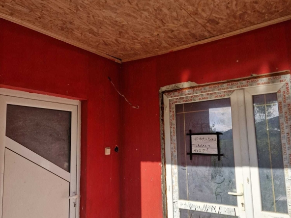 Къща в с. Горен чифлик, Област Варна - 50 кв.м за 510 €/кв.м - Снимка #1